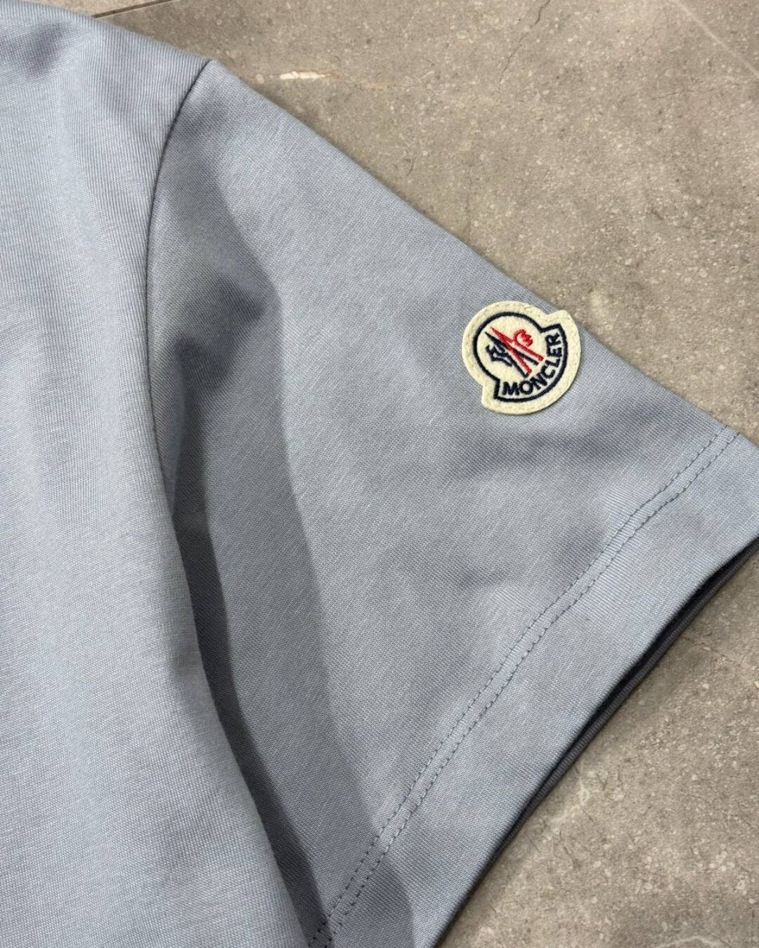 Футболка Moncler — изображение 4