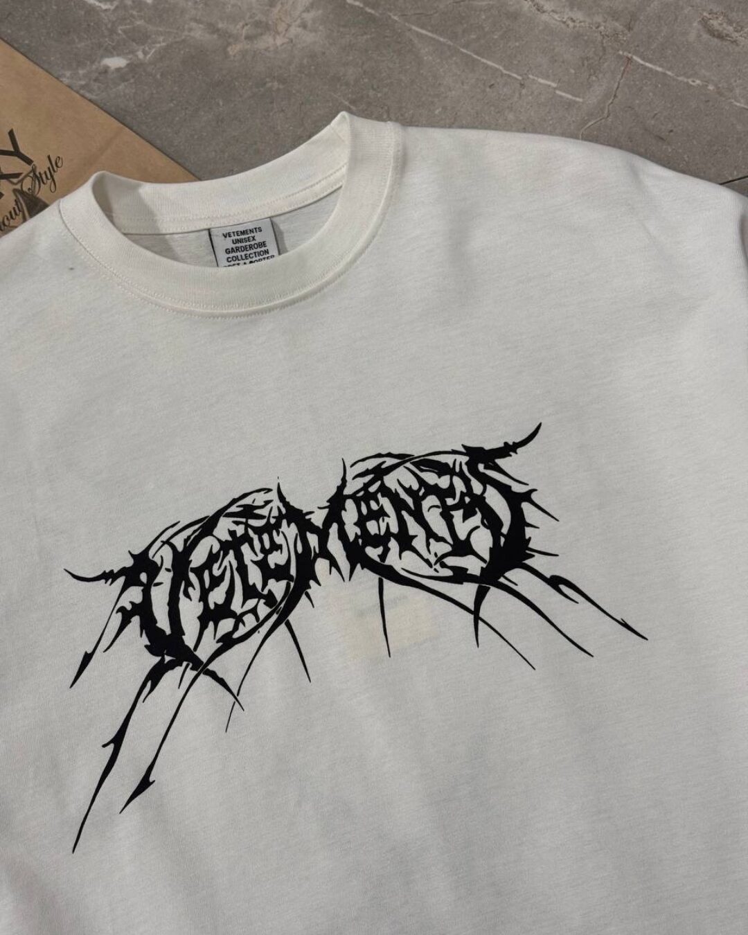 Футболка Vetements — изображение 4