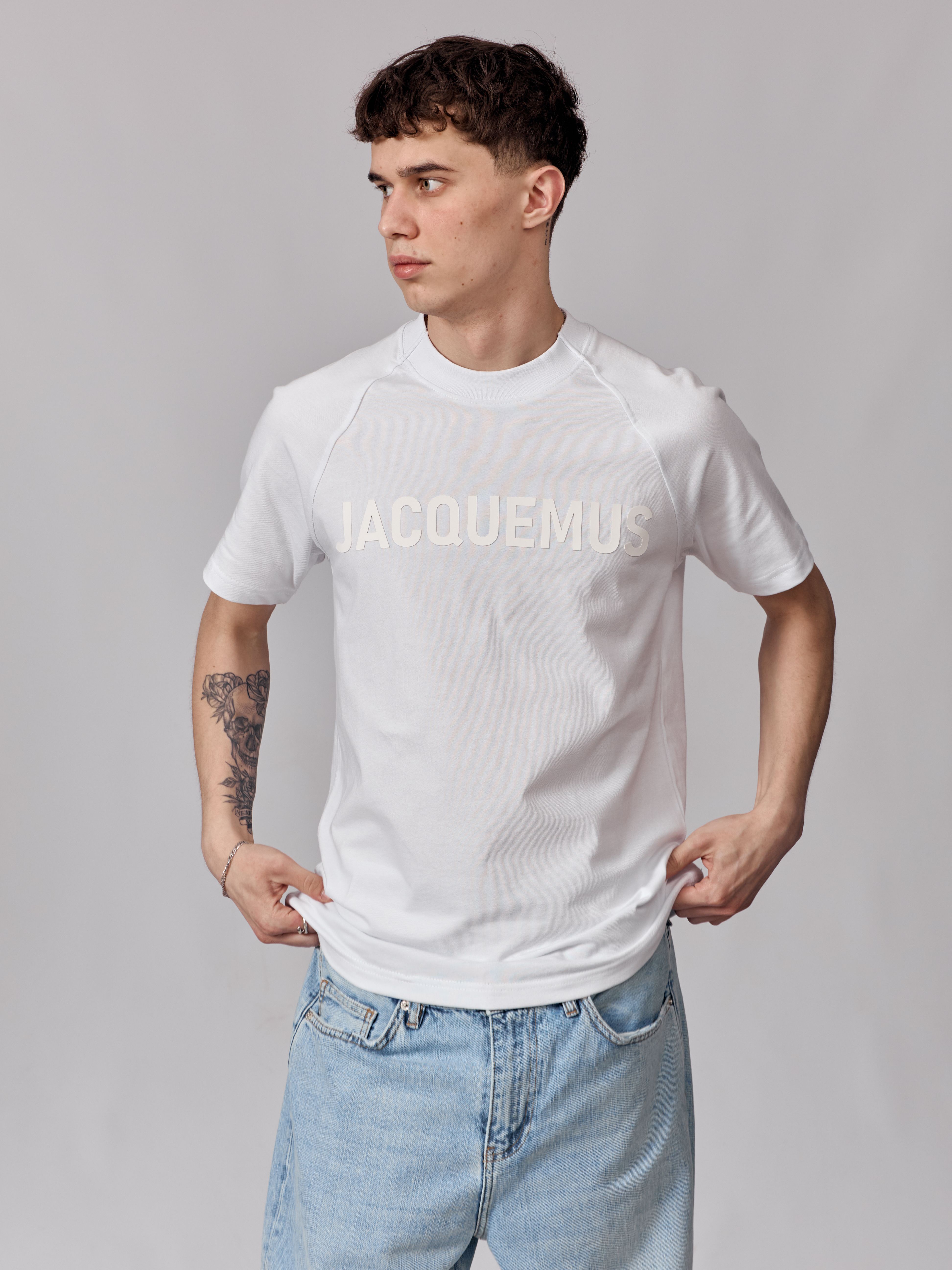 Футболка Jacquemus