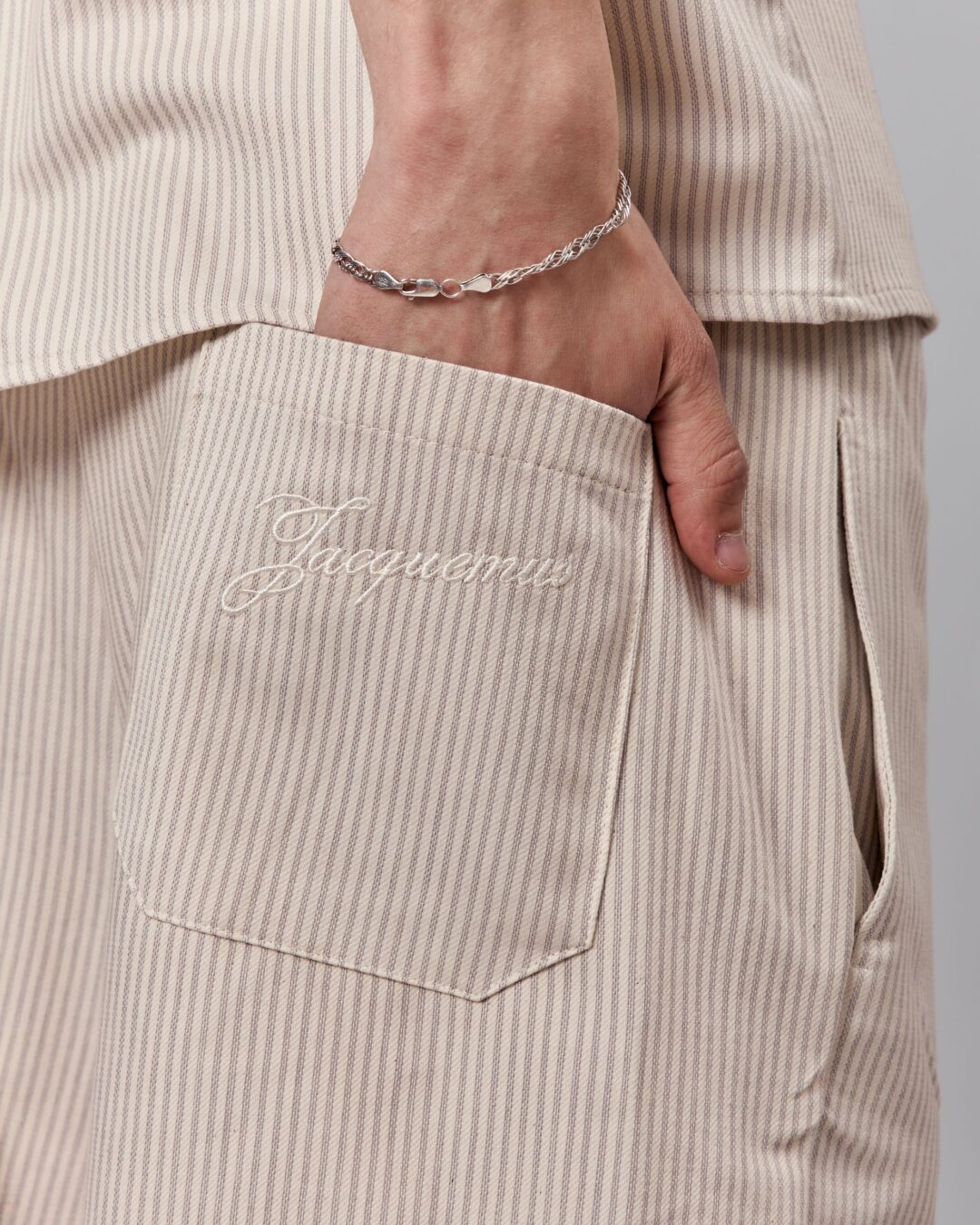 Летний костюм Jacquemus — изображение 5