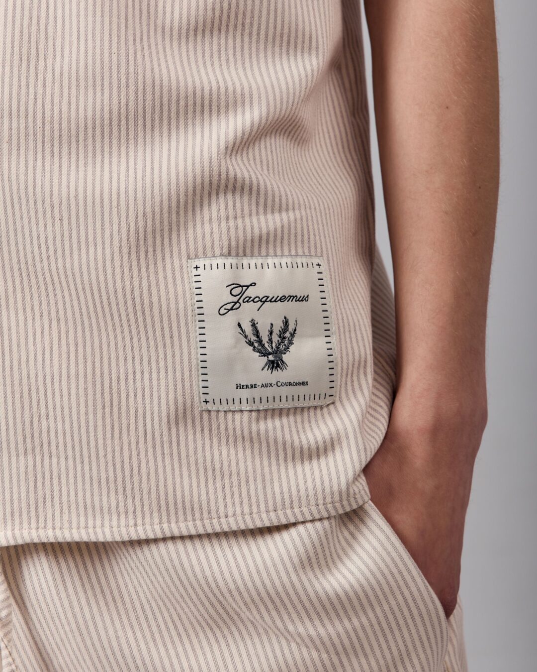 Летний костюм Jacquemus — изображение 7