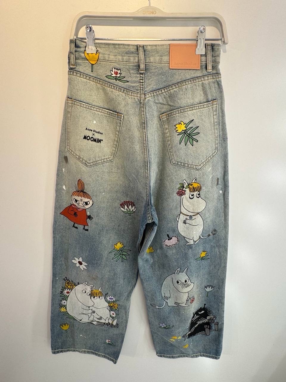 Джинсы Acne x Moomin — фото 2