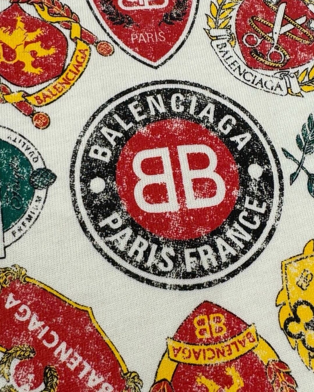 Футболка Balenciaga — изображение 5