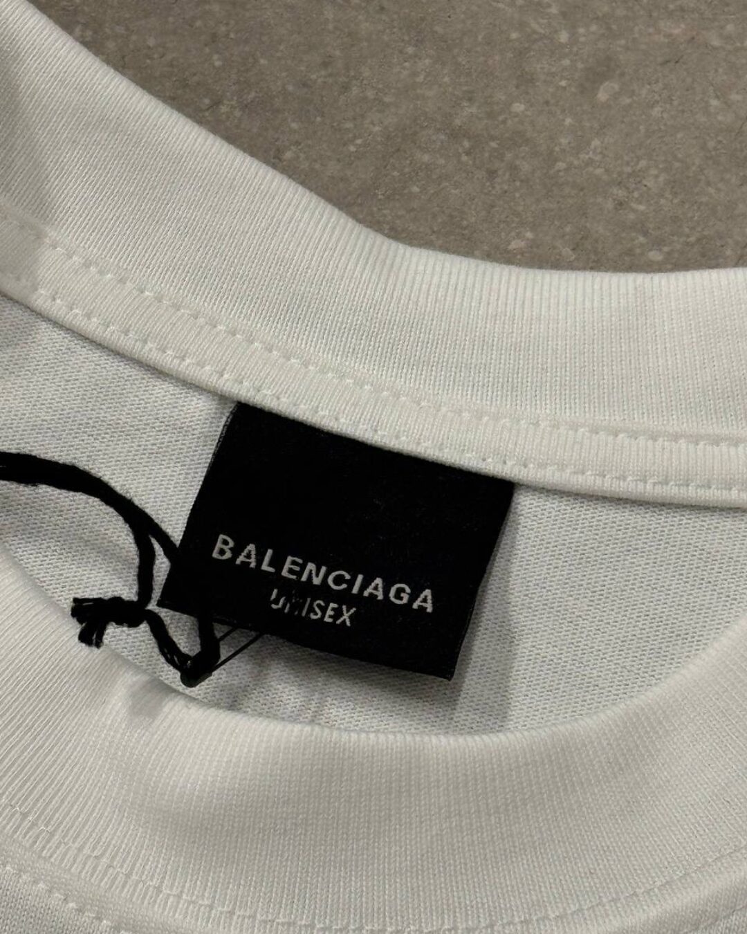Футболка Balenciaga — изображение 4