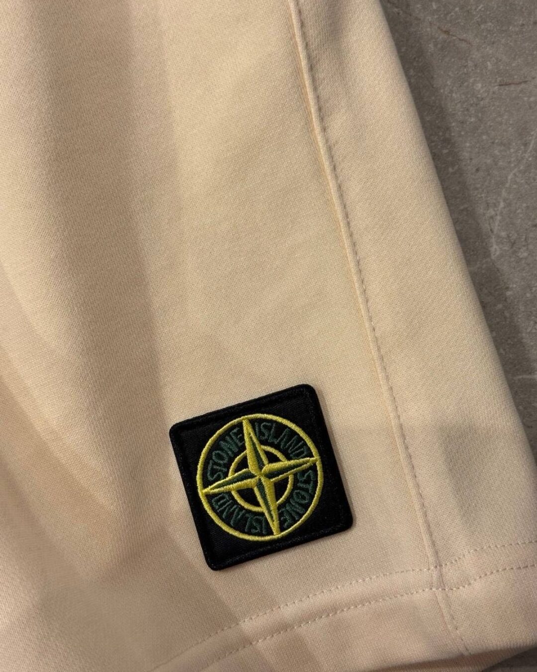 Шорты Stone Island — изображение 6