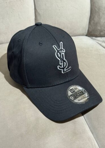 Кепка Yves Saint Laurent