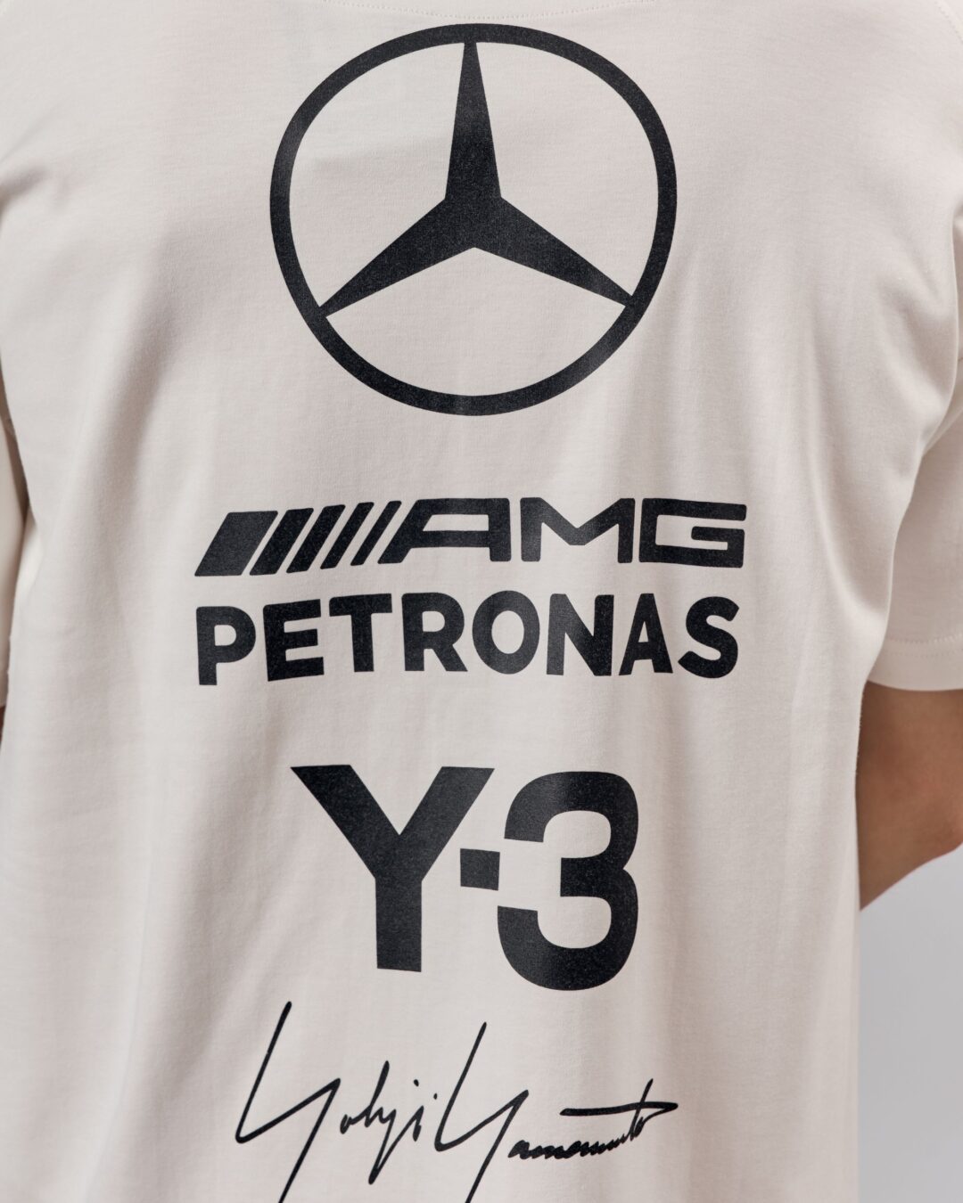Футболка Y-3 x AMG Petronas F1 Team — изображение 4