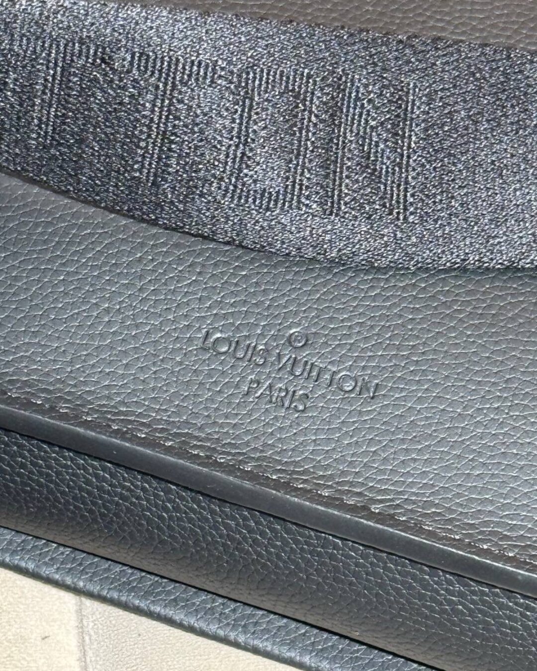 Сумка Louis Vuitton Aerogram Takeoff — изображение 3