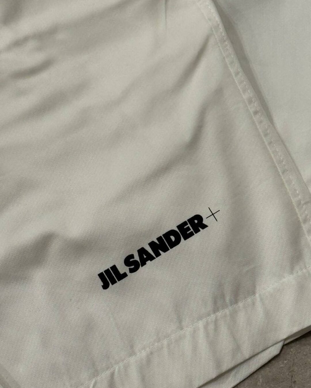 Летний костюм Jacquemus — изображение 6