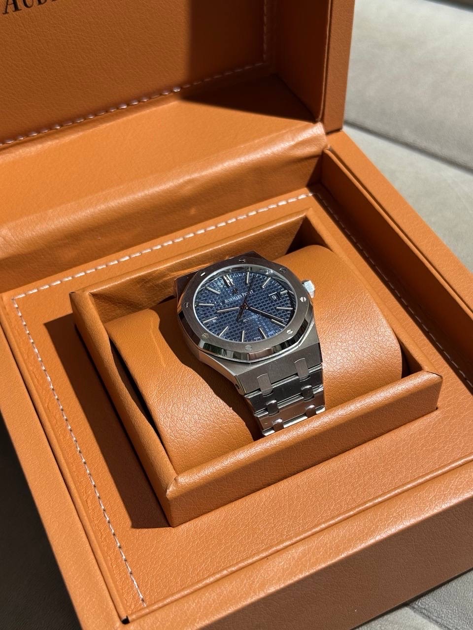 Часы Audemars Piguet Royal Oak — фото 3