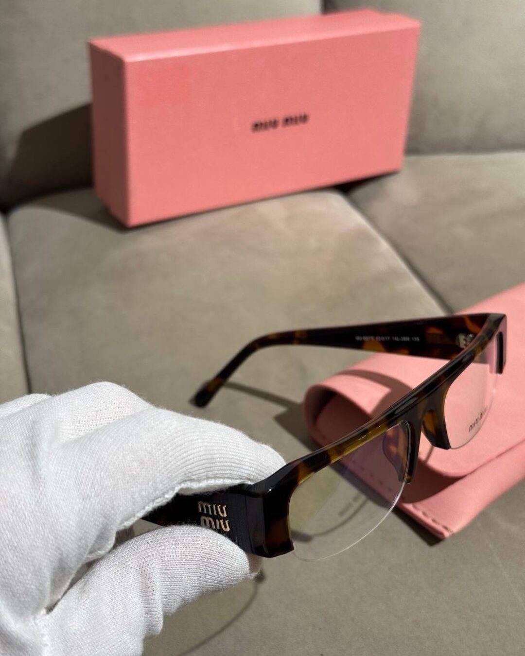 Очки Miu Miu — изображение 8