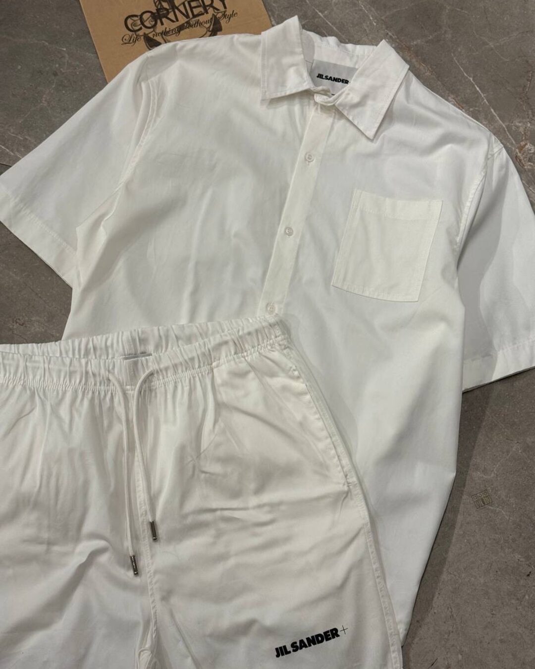 Летний костюм Jacquemus — изображение 9
