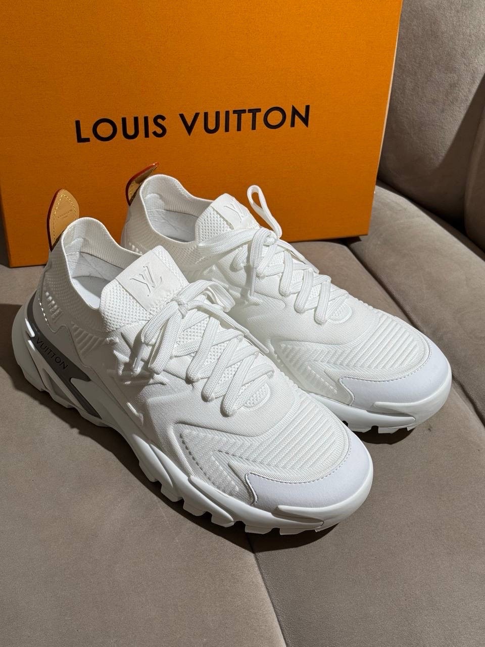 Кроссовки Louis Vuitton Runner Tatic
