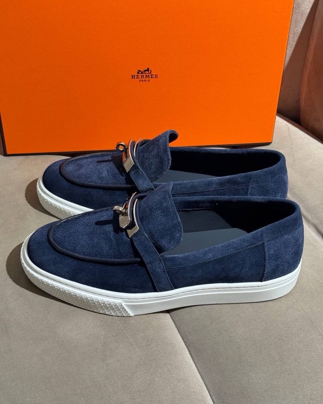Лоферы Hermes Navy Blue — изображение 9
