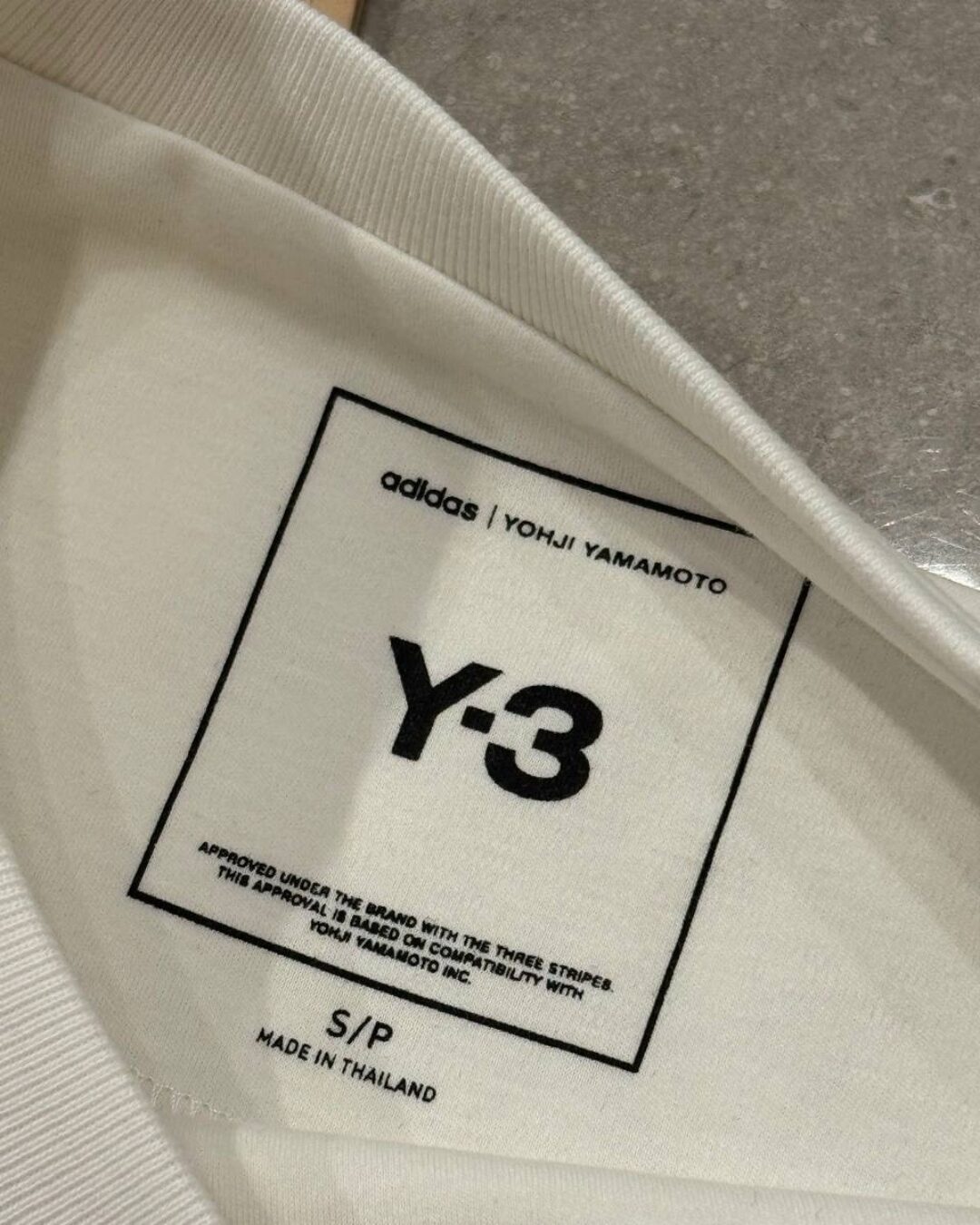 Футболка Y-3 — изображение 10