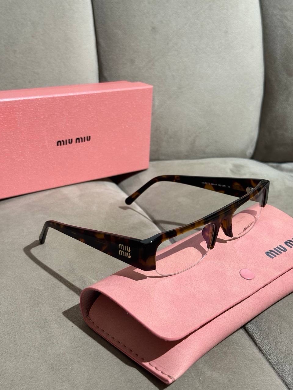 Очки Miu Miu
