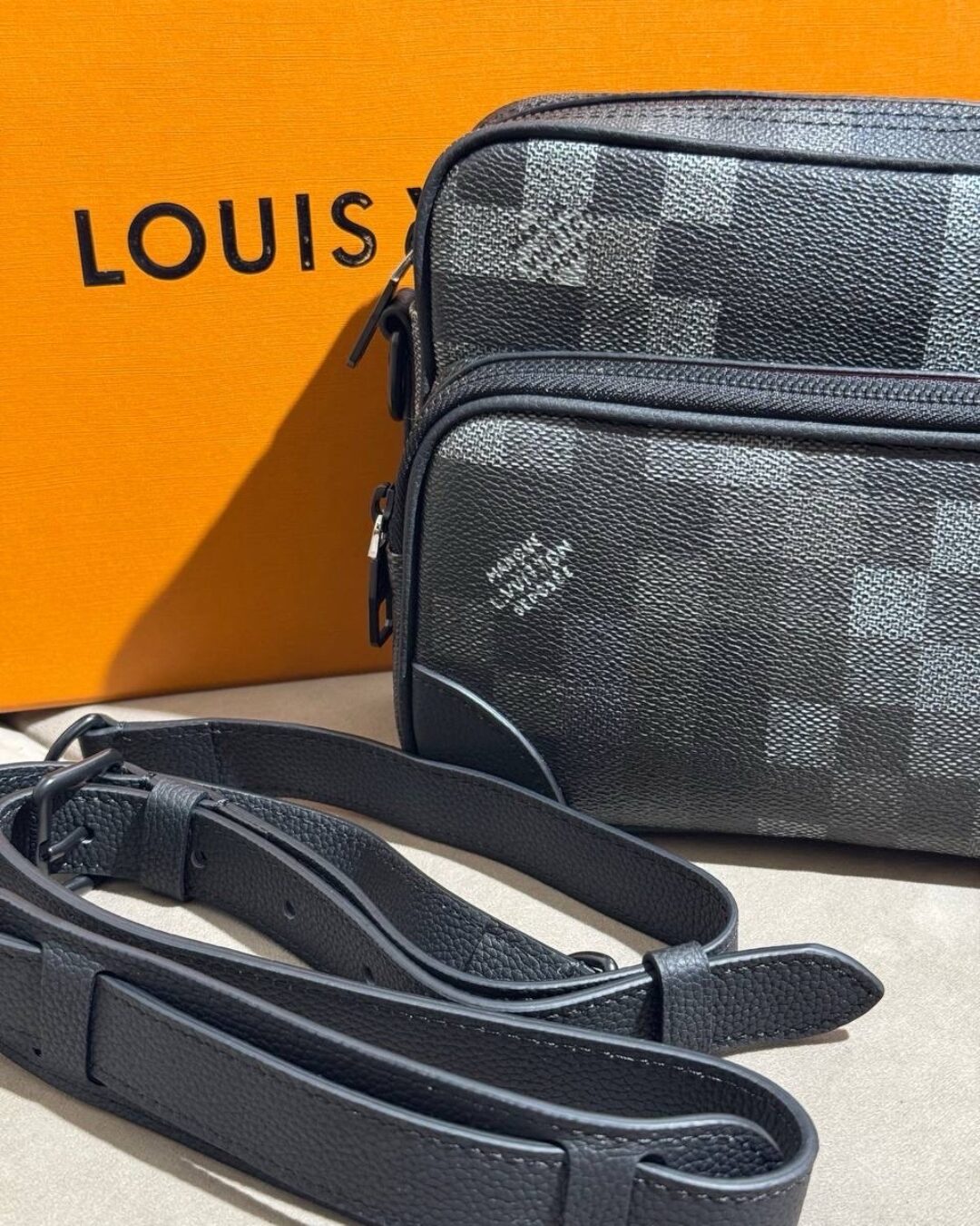 Сумка Louis Vuitton — изображение 6