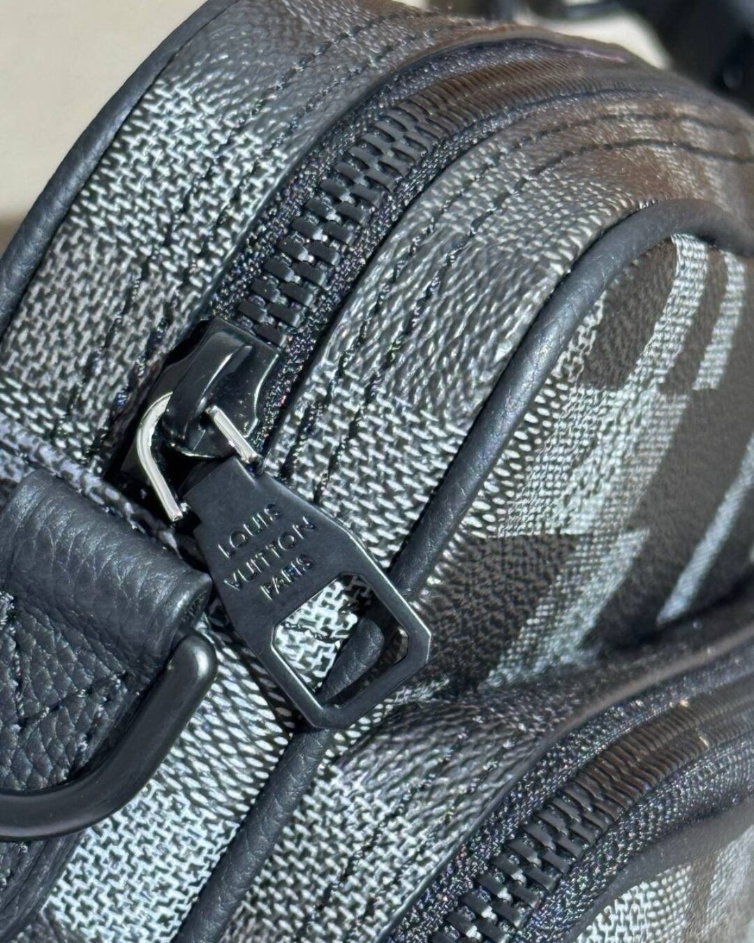 Сумка Louis Vuitton — изображение 7