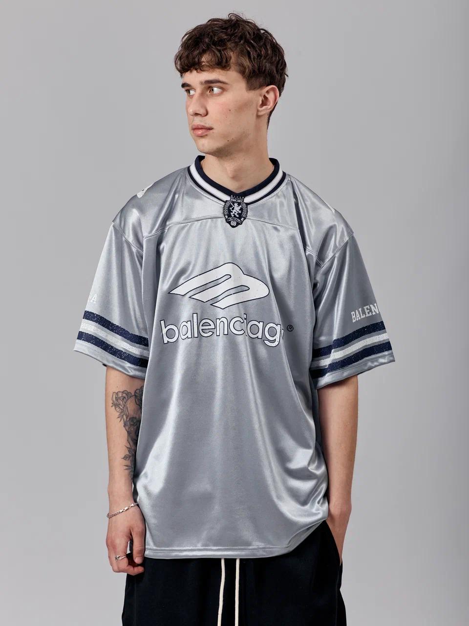 Футболка Balenciaga