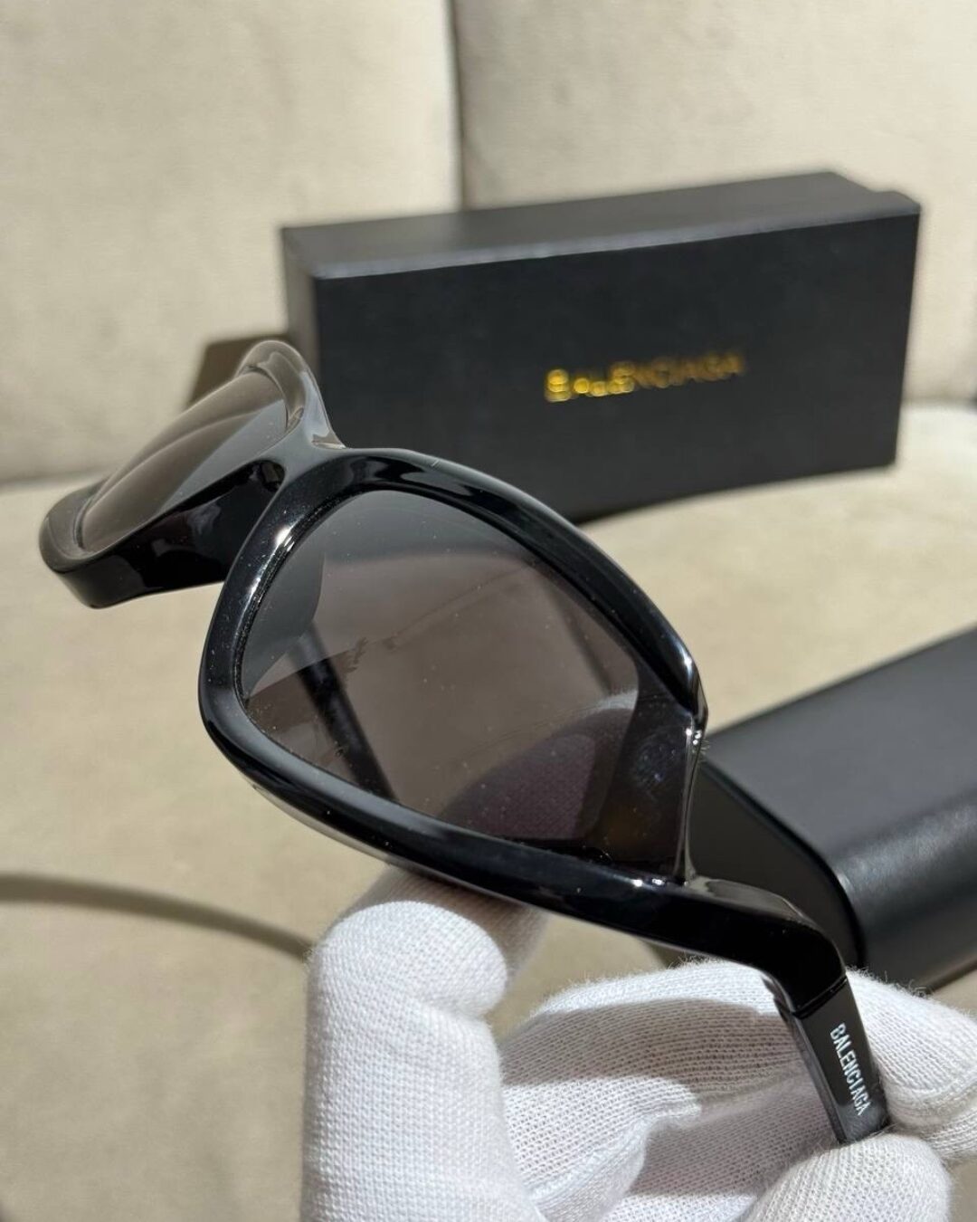 Очки Balenciaga — изображение 4