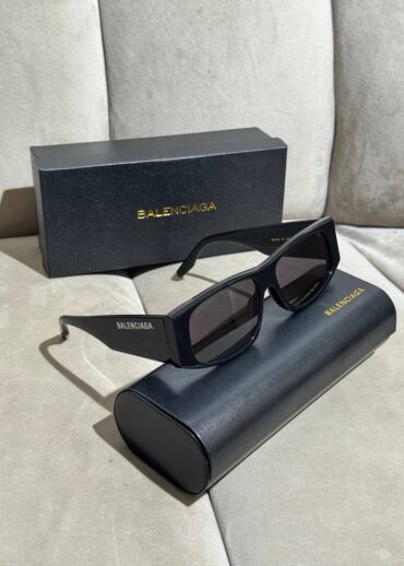 Очки Balenciaga