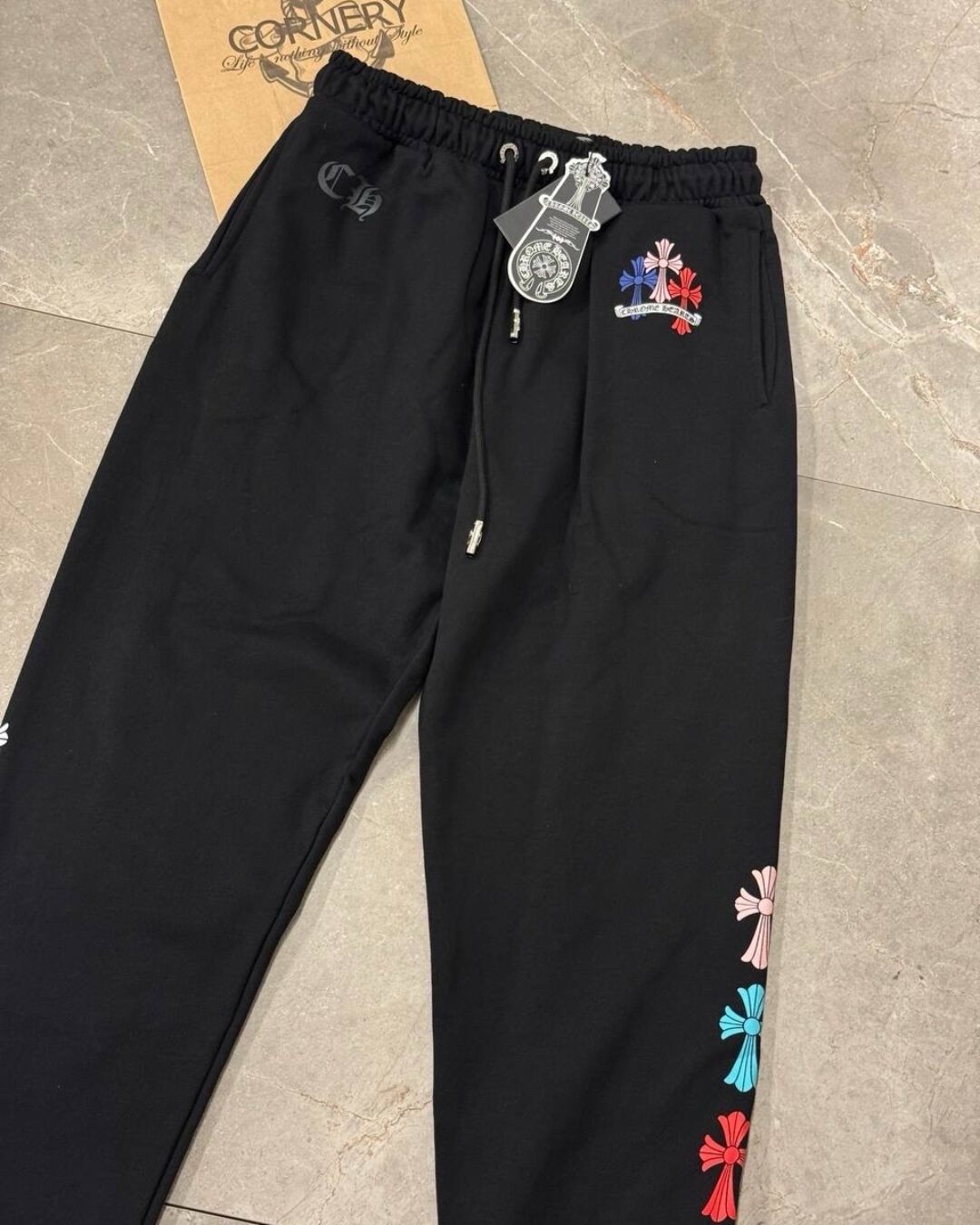 Спортивные штаны Chrome Hearts — изображение 5