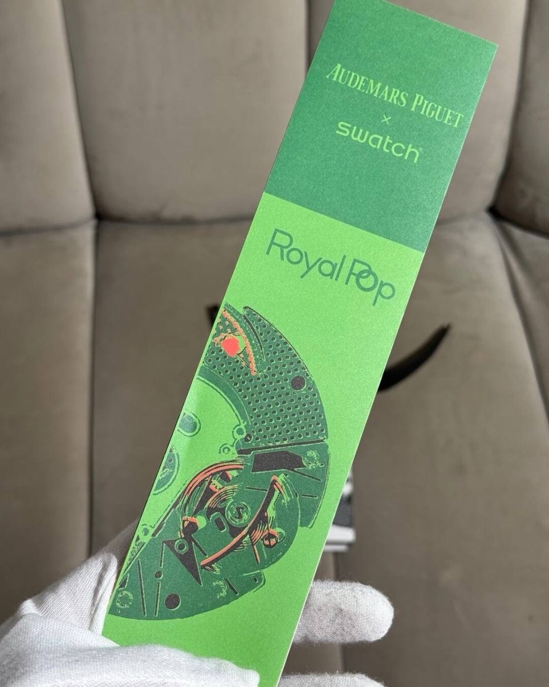 Часы Audemars Piguet x Swatch Royal Pop — изображение 6