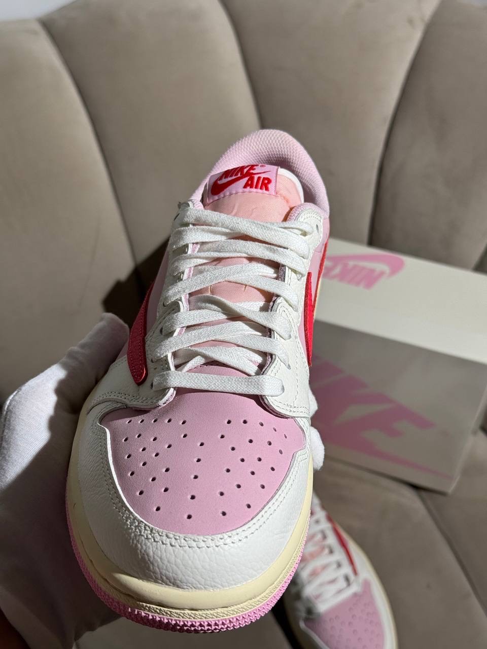 Кеды Travis Scott X Air Jordan 1 OG Sai Tropical Pink — фото 7