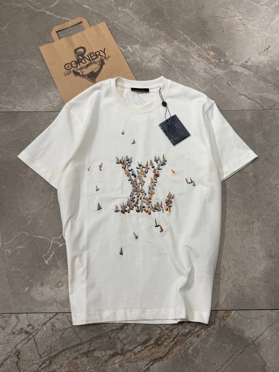 Футболка Louis Vuitton — фото 1