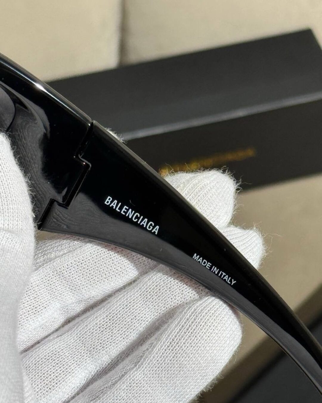 Очки Balenciaga — изображение 5