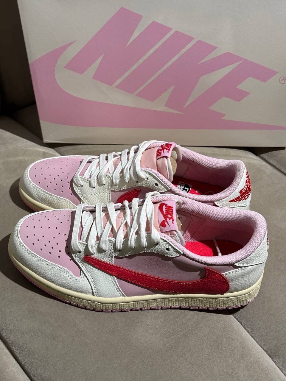 Кеды Travis Scott X Air Jordan 1 OG Sai Tropical Pink — фото 6
