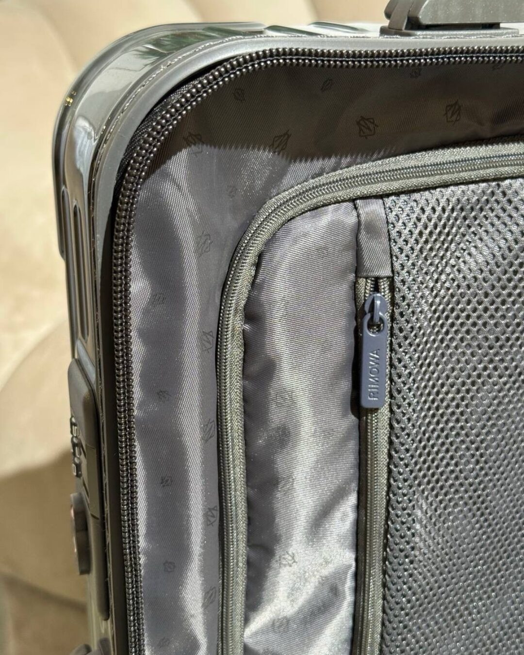 Чемодан Rimowa — изображение 4