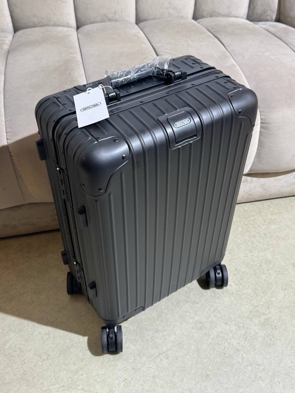 Чемодан Rimowa
