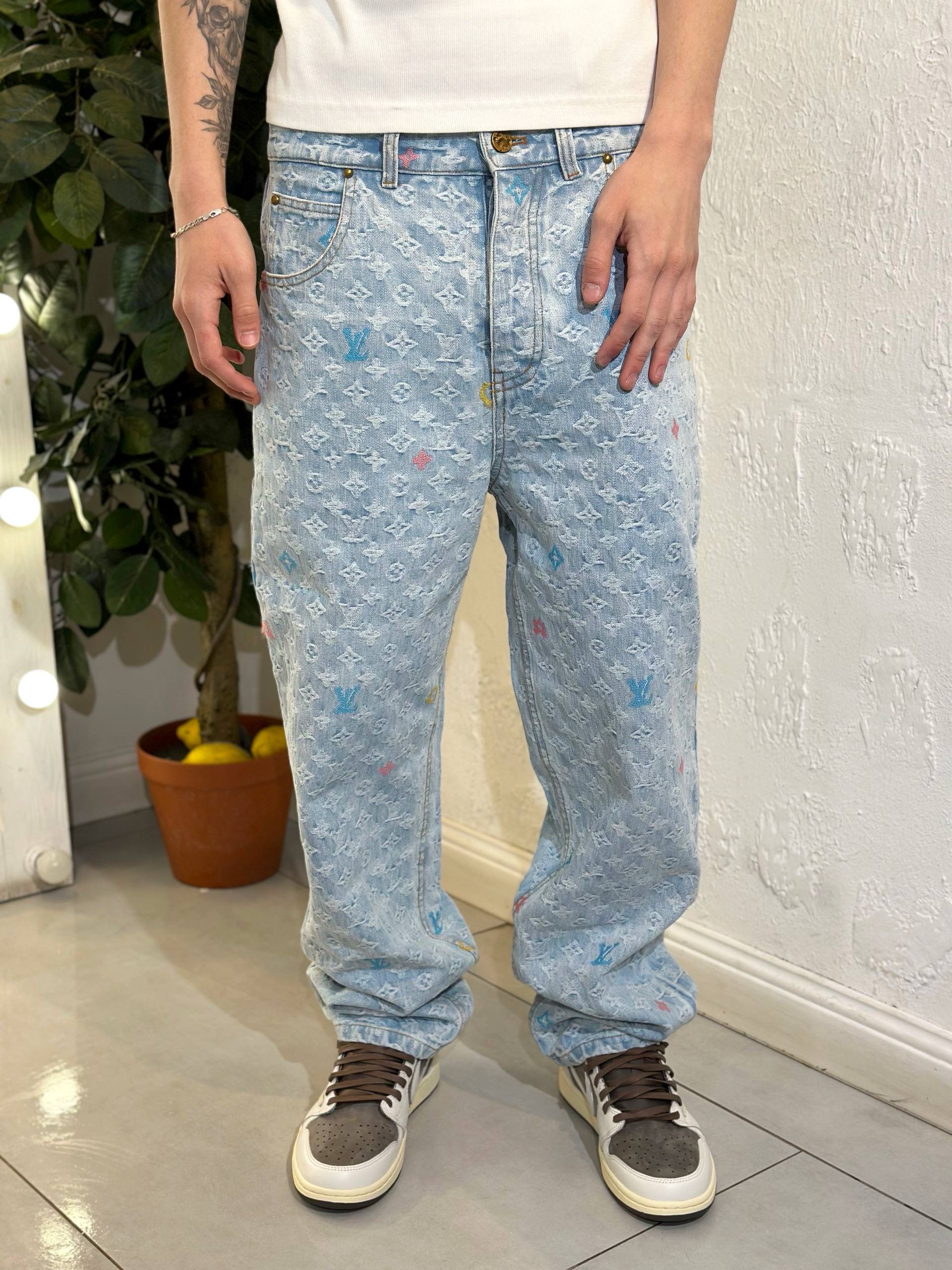 Джинсы Louis Vuitton