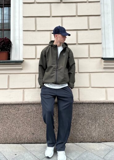Ветровка Loewe