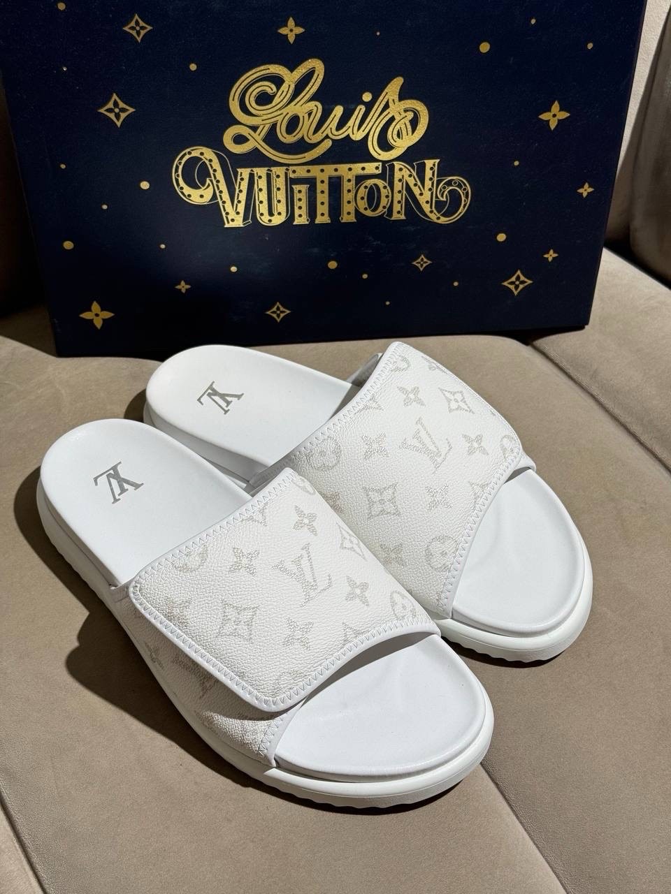 Тапки Louis Vuitton — фото 1