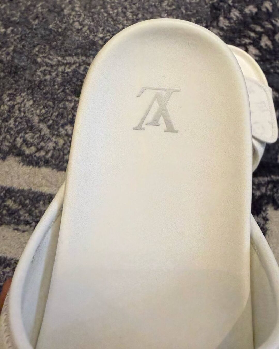 Тапки Louis Vuitton — изображение 6