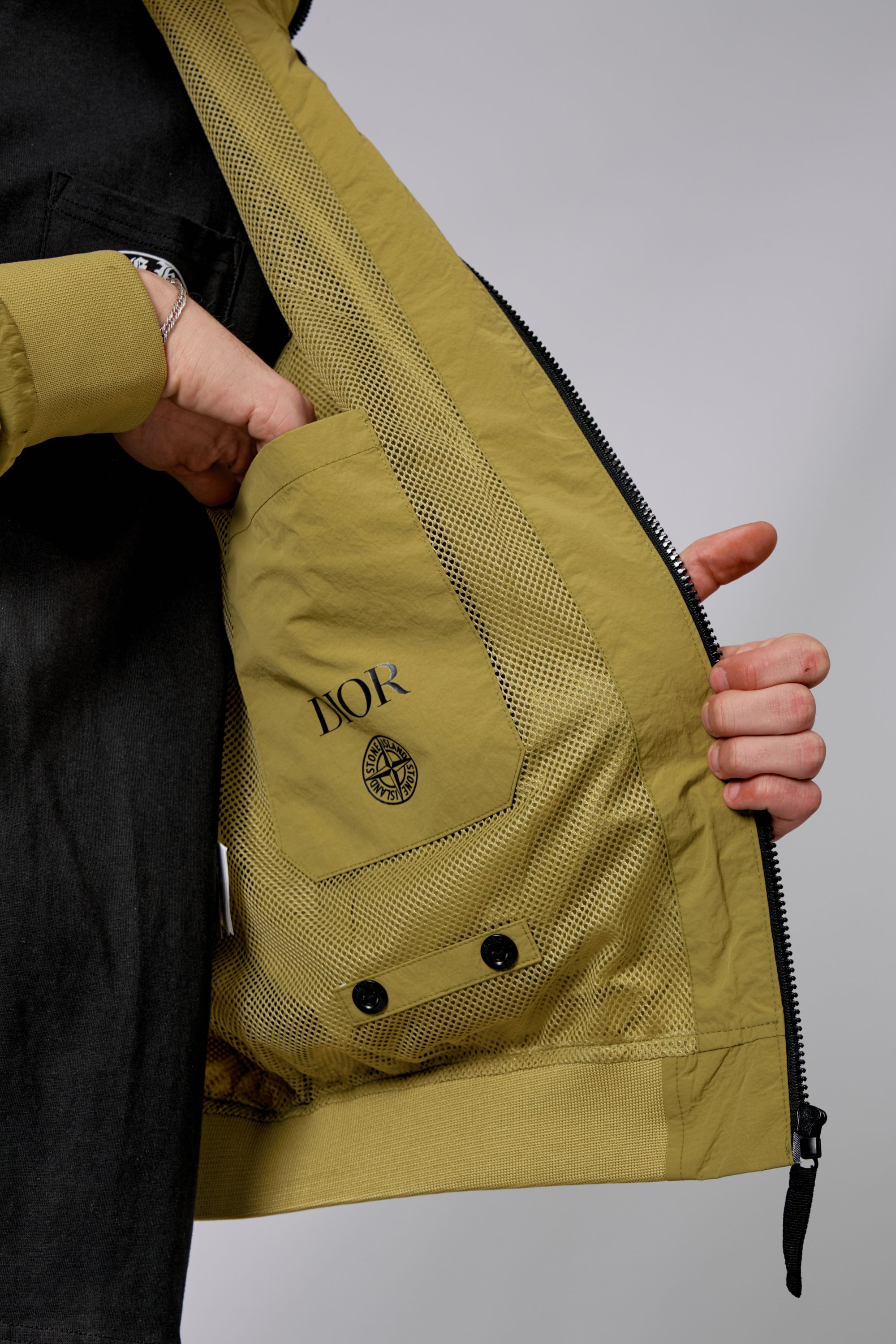 Ветровка Stone Island x Dior — фото 4