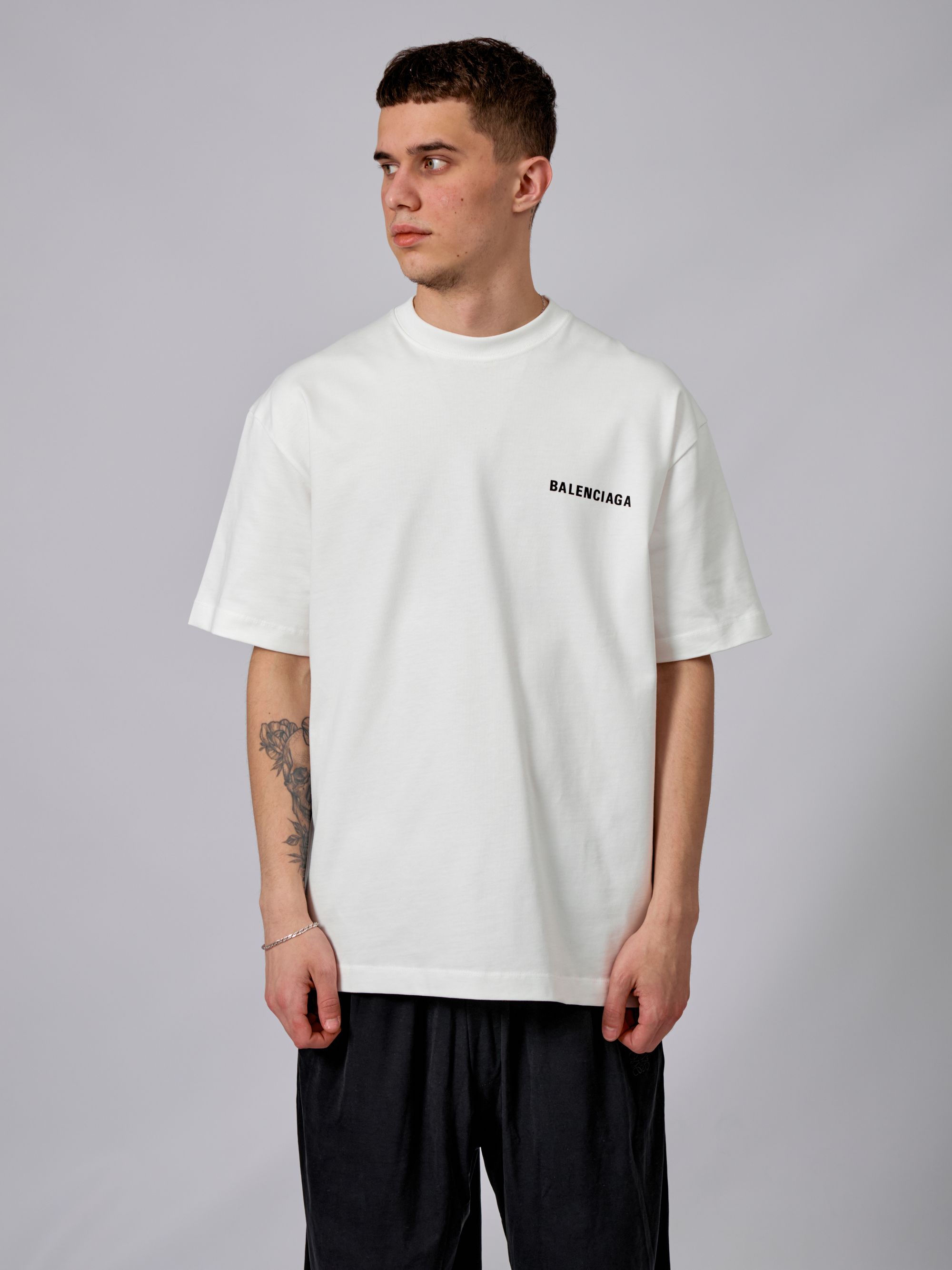 Футболка Balenciaga — фото 1