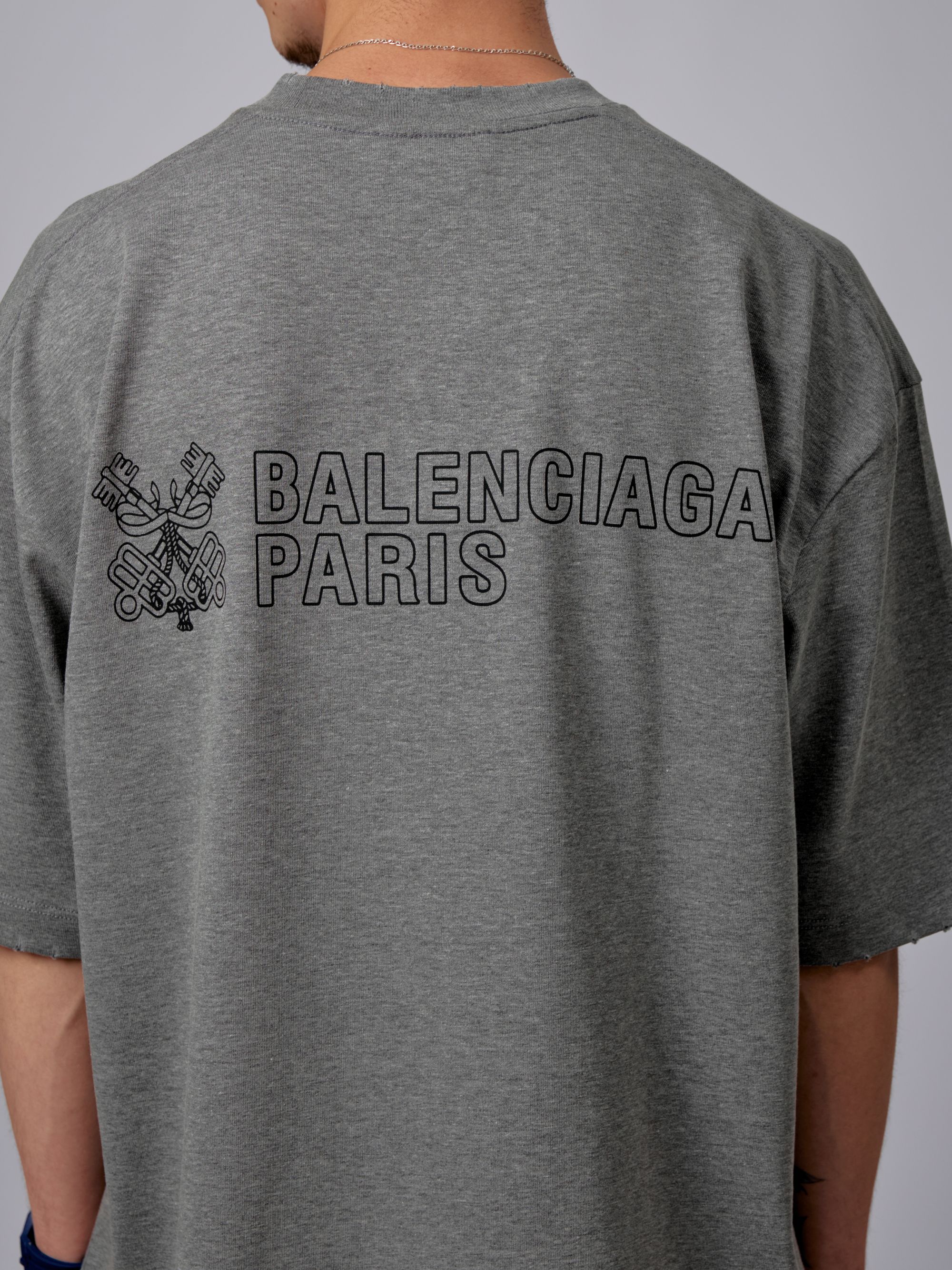 Футболка Balenciaga — фото 5
