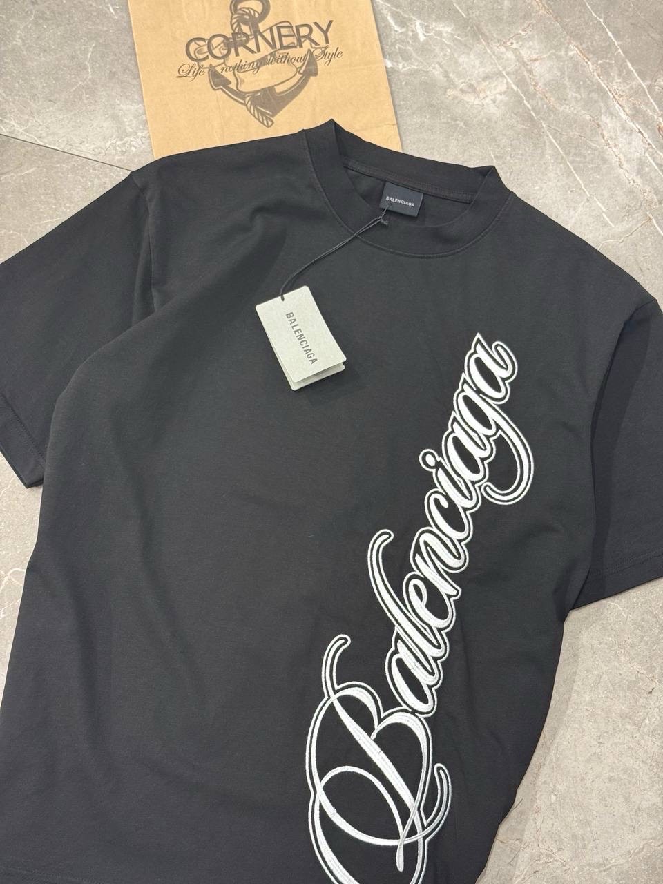 Футболка Balenciaga — фото 3