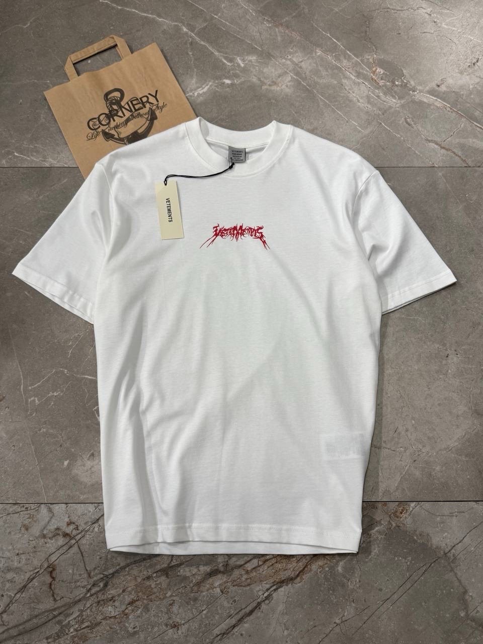 Футболка Vetements Witch Logo — фото 1
