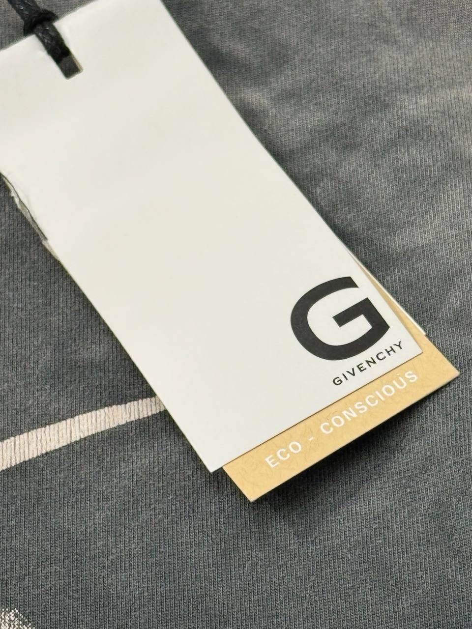 Футболка Givenchy — фото 10