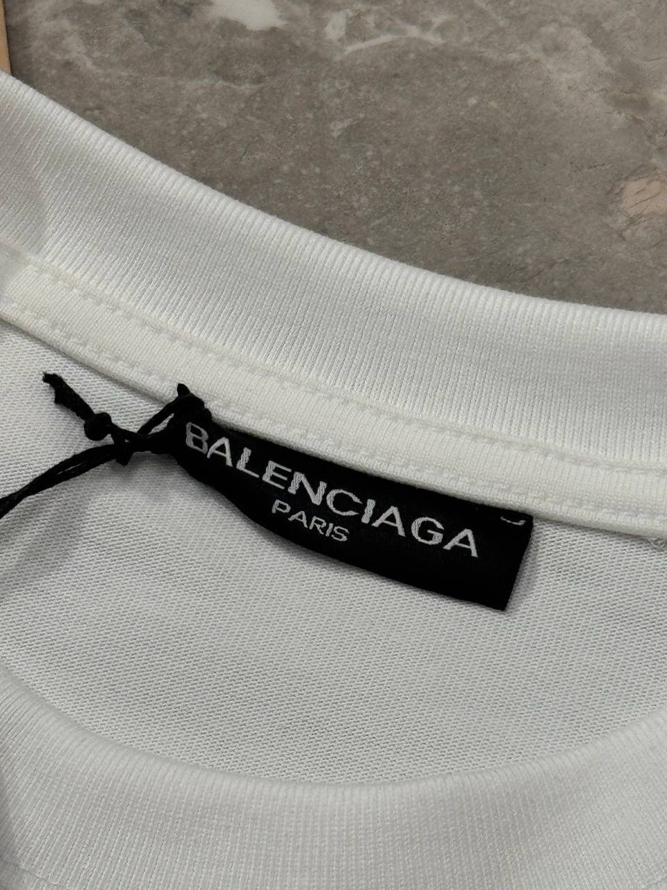 Футболка Balenciaga — фото 8