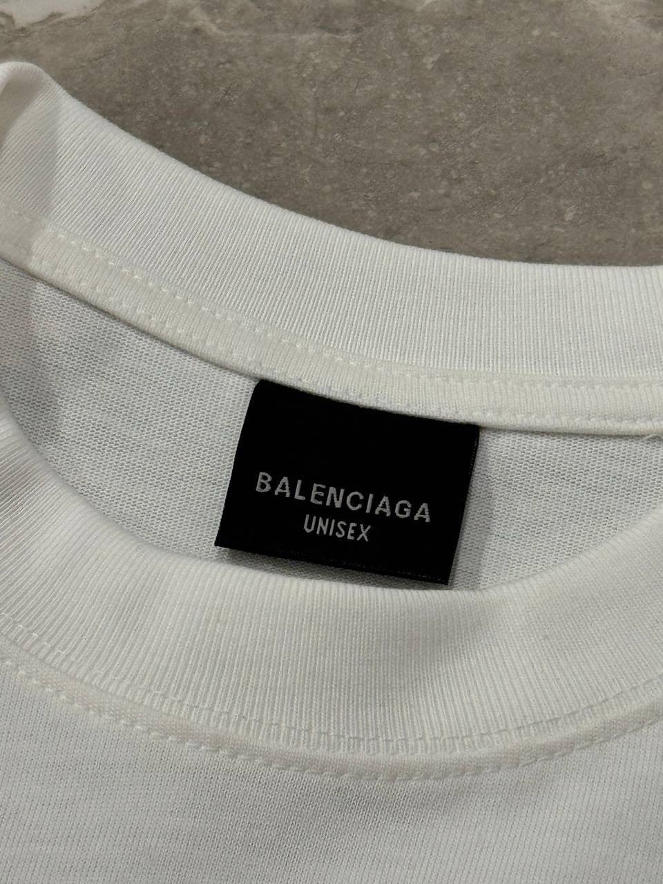 Футболка Balenciaga — фото 7