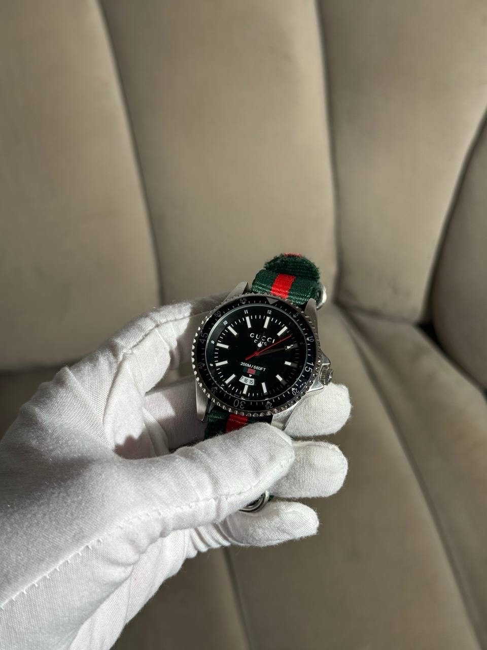 Часы Gucci Dive — фото 1