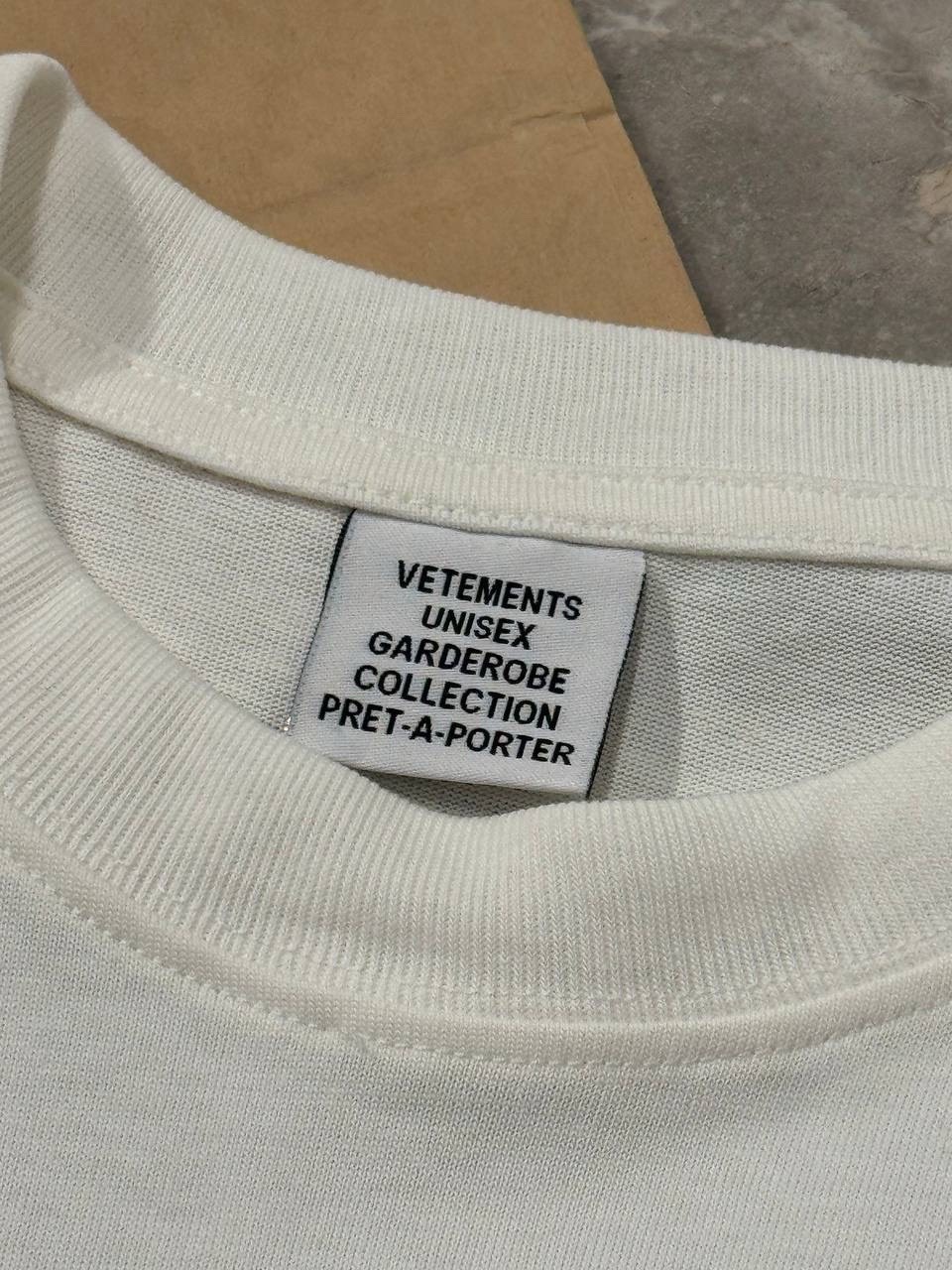 Футболка Vetements Witch Logo — фото 9