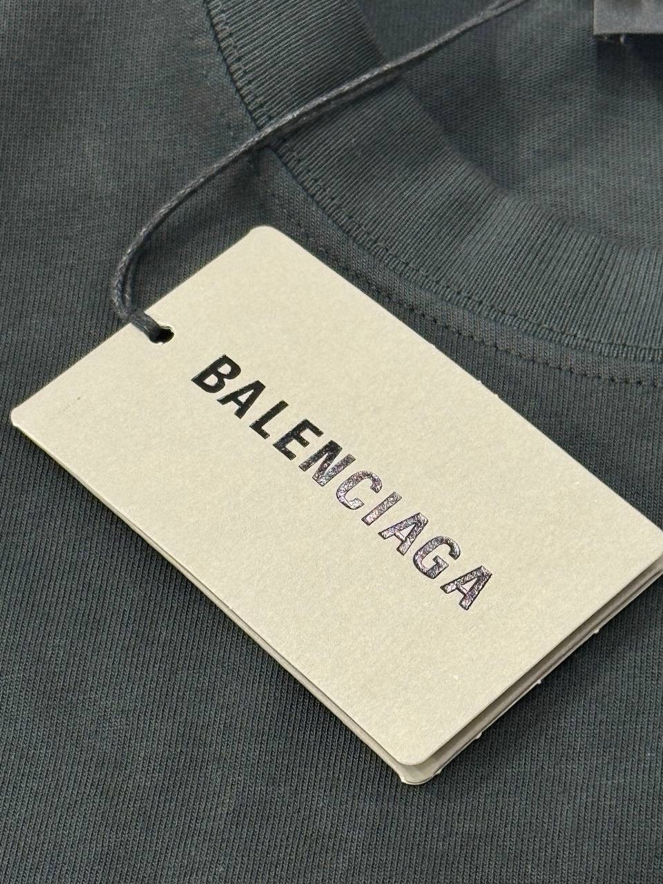 Футболка Balenciaga — фото 8