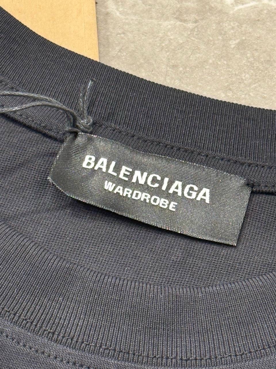 Футболка Balenciaga — фото 8