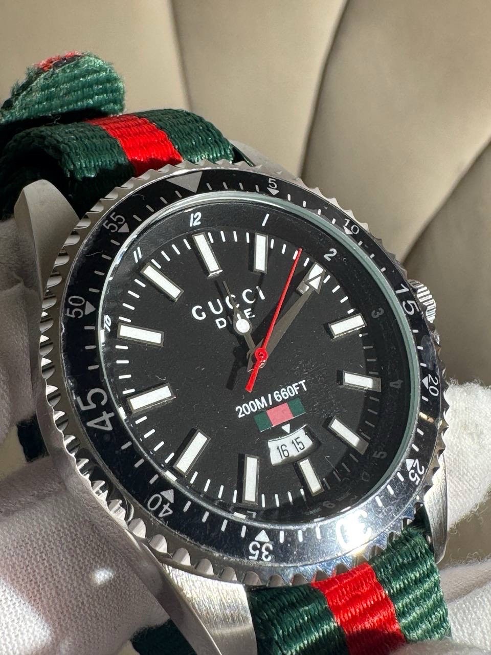 Часы Gucci Dive — фото 3